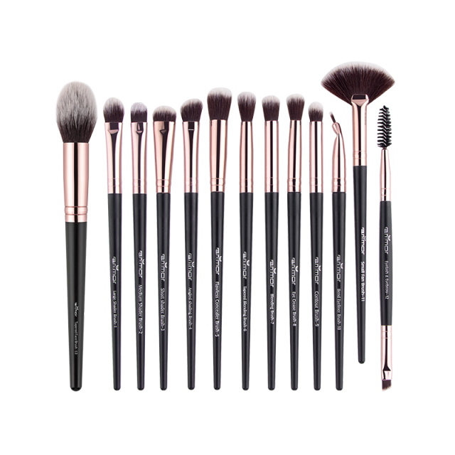 Eyeshadow Foundation Brush - YGME Store